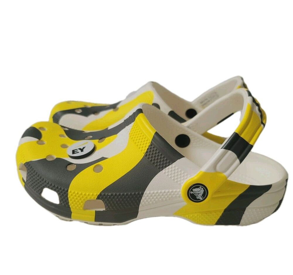 Crocs Ernest And Young Slip on Classic Clogs Yellow Black Size W8 M6 Unisex